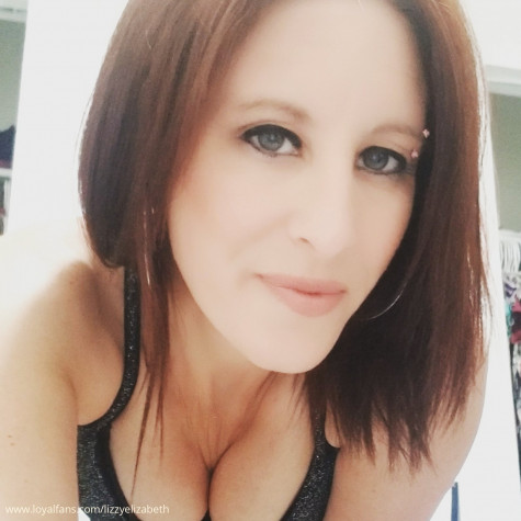Lizzy Elizabeth avatar