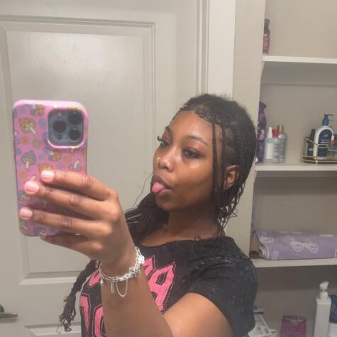 KaylaDenae avatar