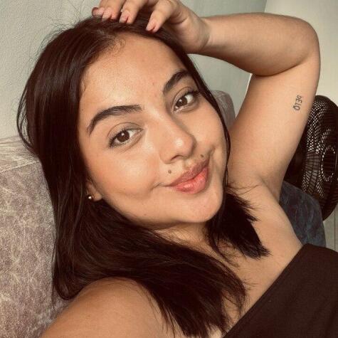 curvylia avatar
