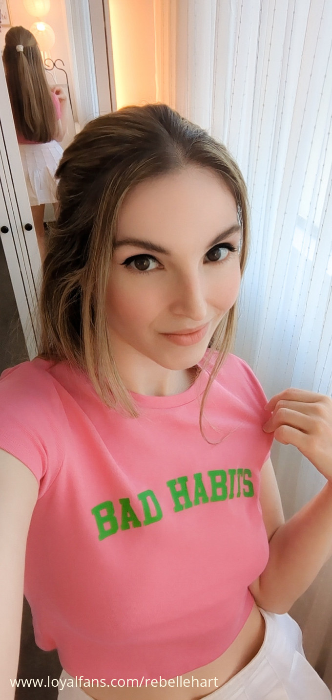 Bad habit, worst nightmare, and the hottest brat on the internet 🍒