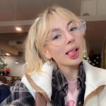 AshleyRose1821 avatar