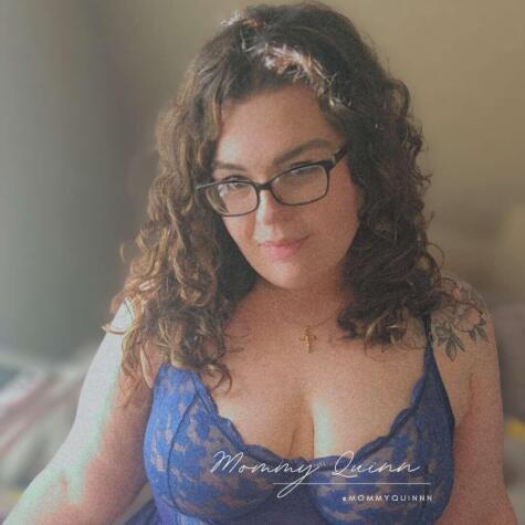 Findom Goddess Quinn avatar