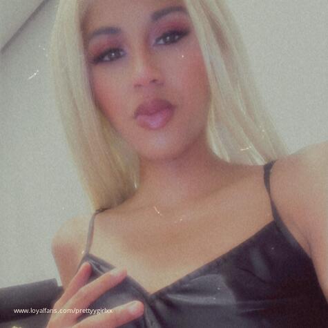 PRETTYY BXXXTCH avatar