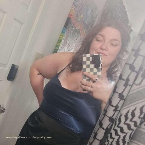 LadyValkyrieXO avatar