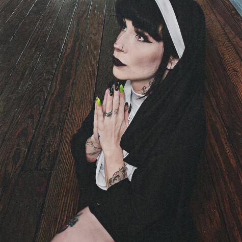 The Lilith Luxe avatar