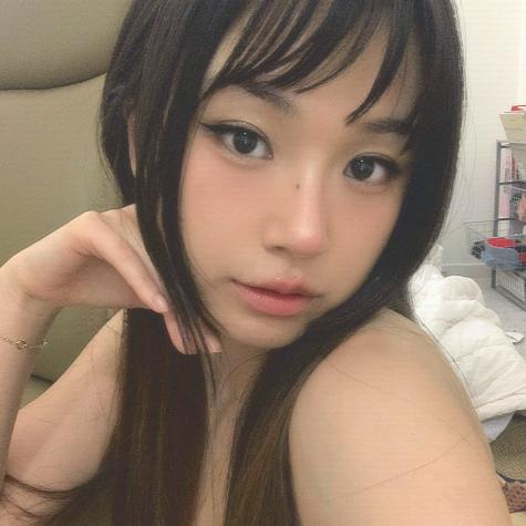 bunnie hime♡'s videos and clips | Official account | LoyalFans