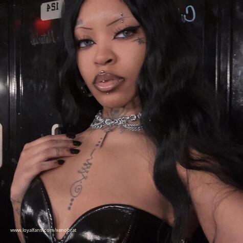 DEMONESS XENA avatar