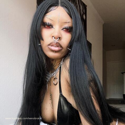 DEMONESS XENA avatar