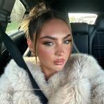 Goddess Mia Cash avatar
