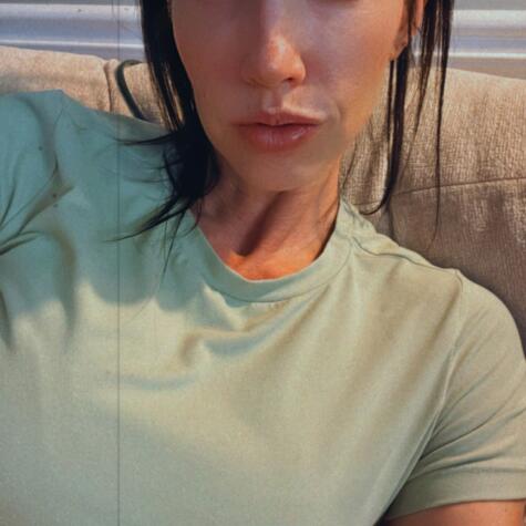 Findom Goddess Teagon avatar