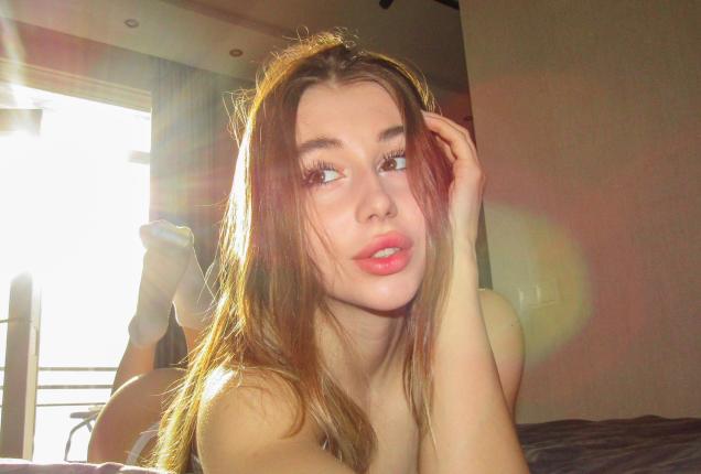 who wanna be my sugar daddy - Wendy Cutie Official Photos www