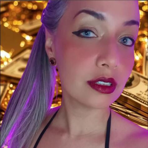 FindomVicky avatar
