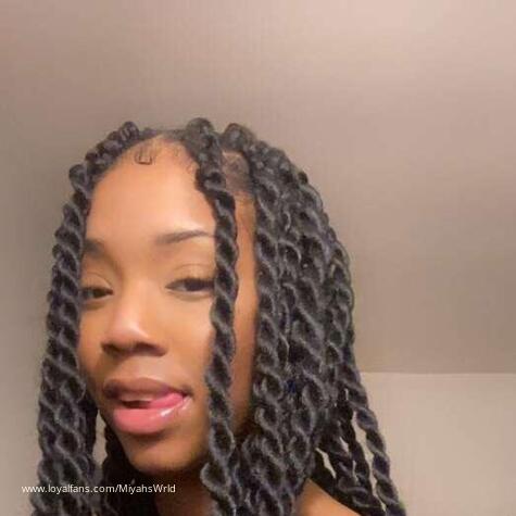 YourFindomGoddess avatar