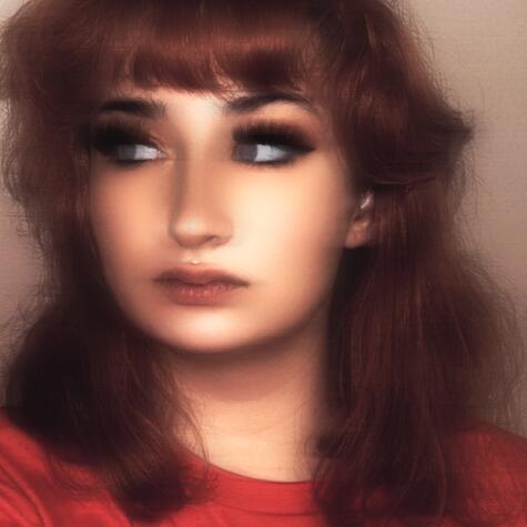 Elara Lynn avatar