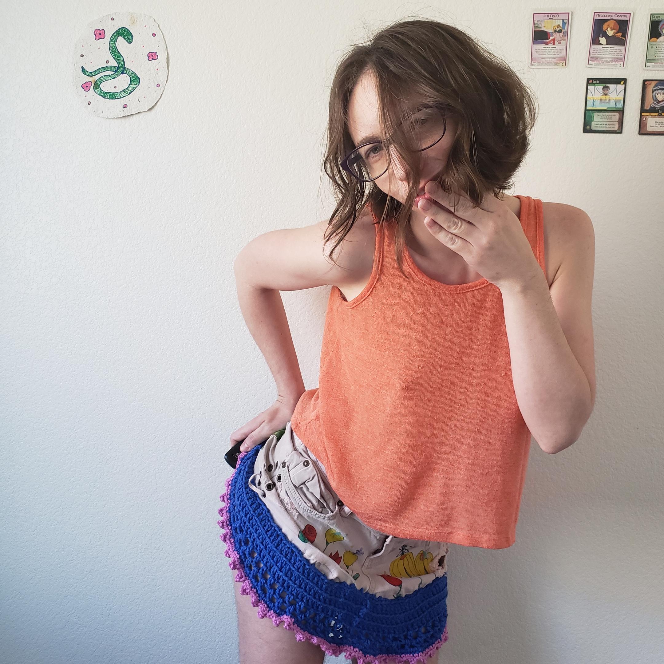 SketchyLady’s Official Social Fan Page | LoyalFans