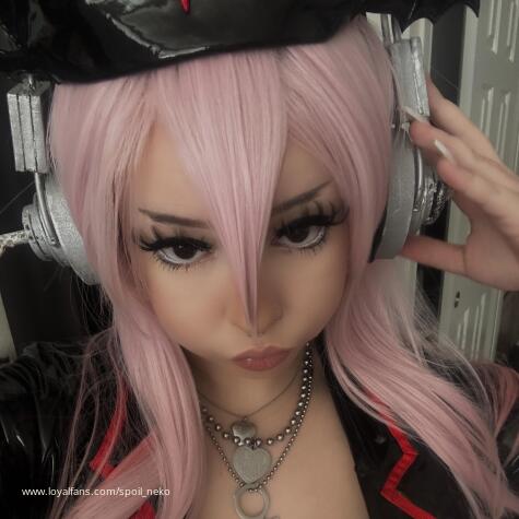 macadamia findom avatar