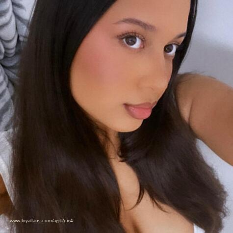 Miss Girl To Die For  avatar