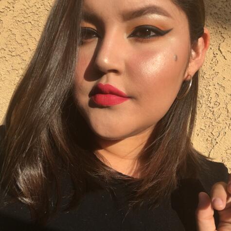 GoldenGoddessVelvet avatar