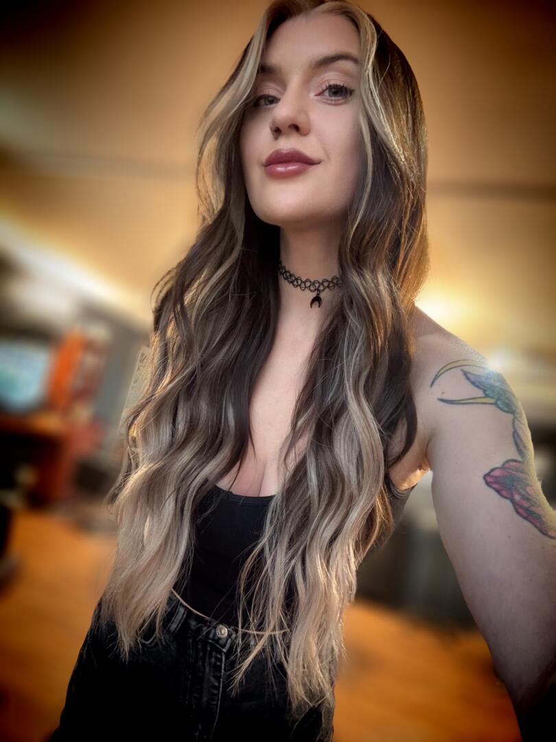 Mistress Kelly Rose’s Official Social Fan Page | LoyalFans