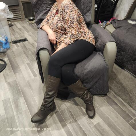 agelessdesires avatar