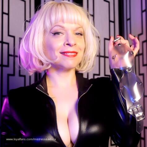 Mistress Isadora avatar