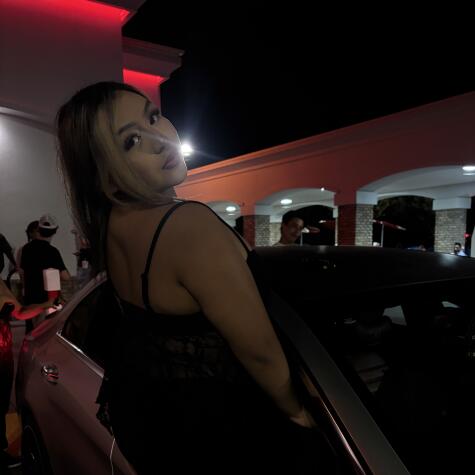 LuxenInLouboutins avatar