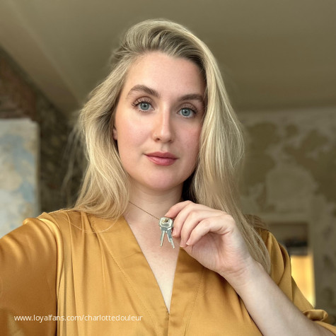 Charlotte Douleur avatar