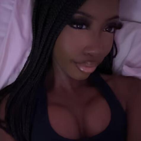 Petitegoddesss avatar