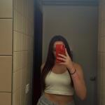 Emmasellsfeet_21 avatar