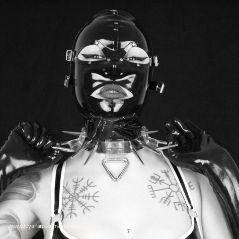 TrishaRubberDoll avatar