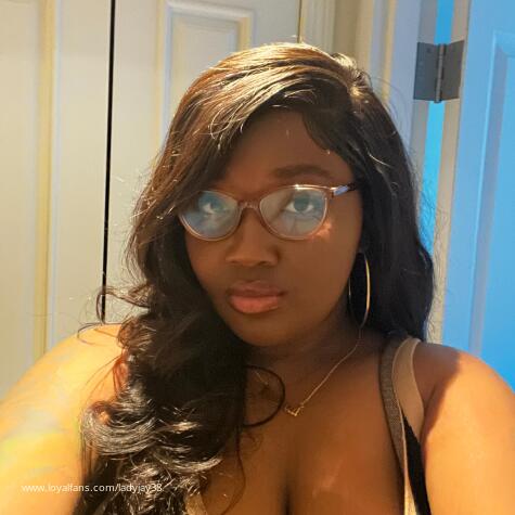 LadyJay38 avatar