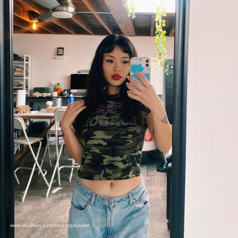 Goddess Sky Findom avatar