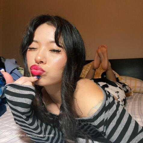 Goddess Sky Findom avatar