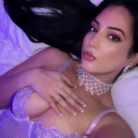 Goddess ViIIaneIIe avatar
