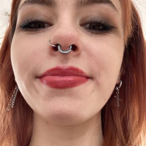 Lucretzia avatar