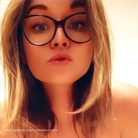 Maddie Moore avatar