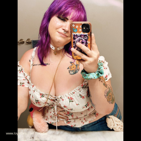 BBW Goddess Fyyreflyy avatar