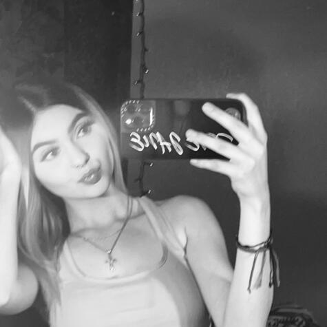 Mommy Jez🐰 avatar