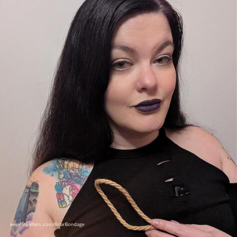 Briar in Bondage avatar