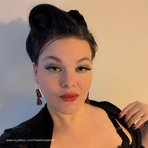 Vixie Vanderbilt avatar