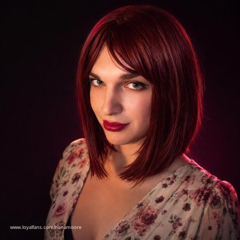 Riana Moore avatar
