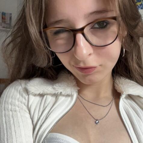 G0ddessHolly avatar