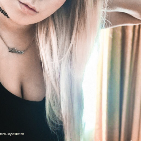 Bustysexkitten avatar