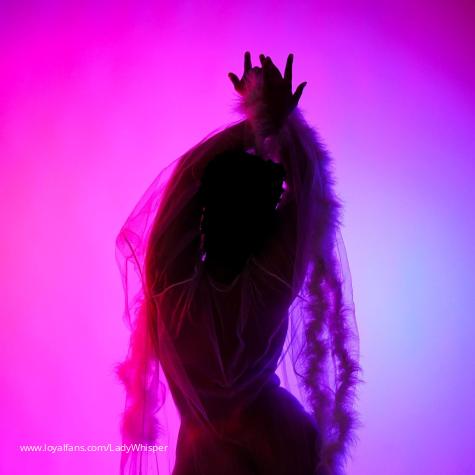 Lady Whisper avatar