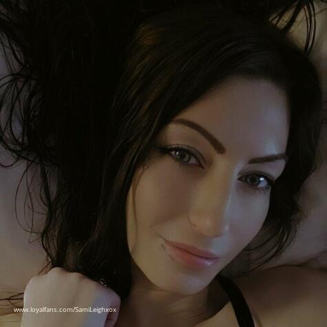 Mistress SamiLeigh avatar