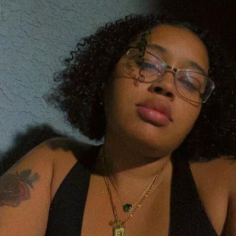 Desiree W avatar