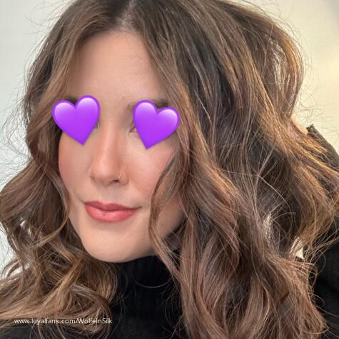Violet Wolfe avatar