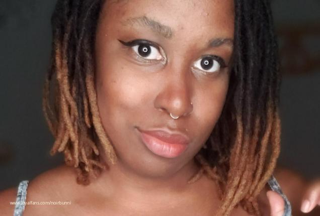 ASMR Black Leather Gloves Oily Handjob - NoirBunni Official Profile