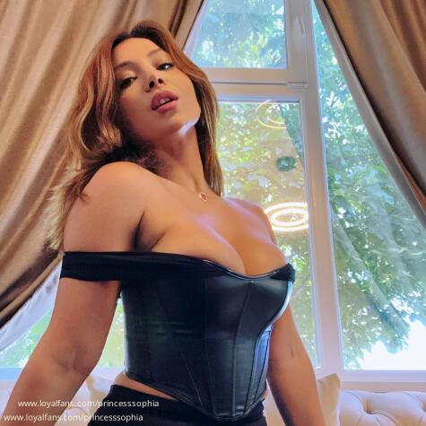 Shiny Gold Bra taking over your brain 🧠 easily - Boss Princess Sophia