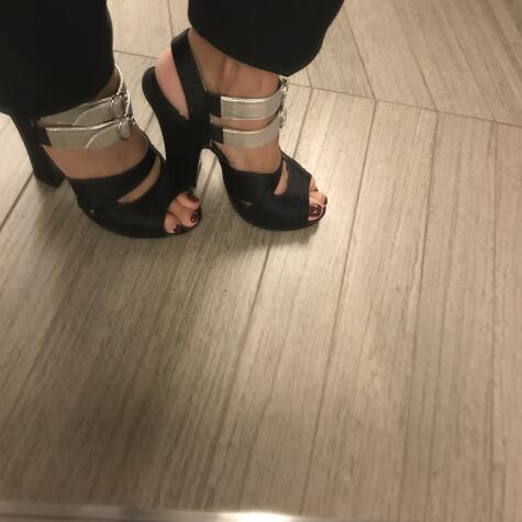 LadyDominique avatar